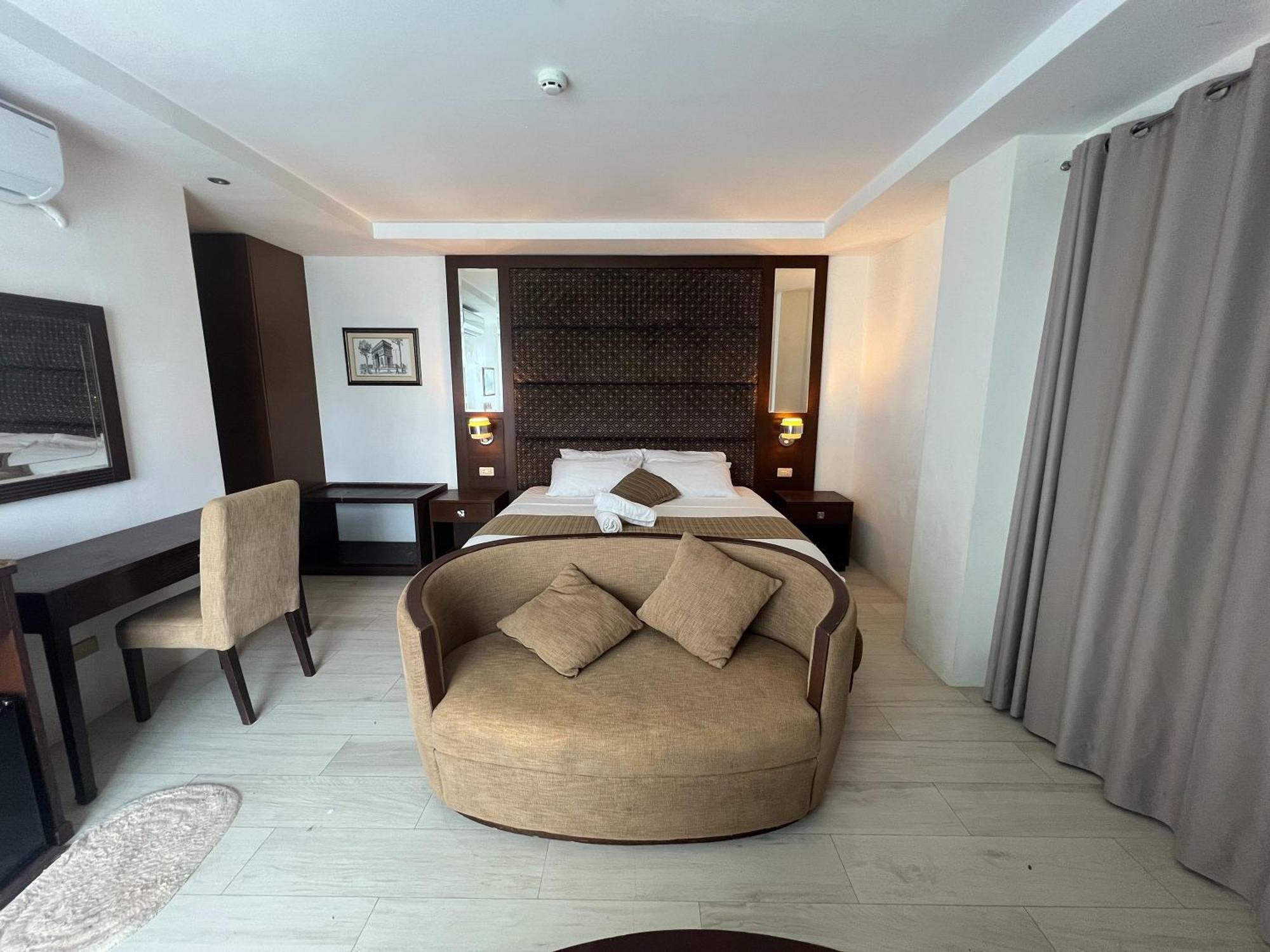 אולונגפו Subiza Beach Resort מראה חיצוני תמונה