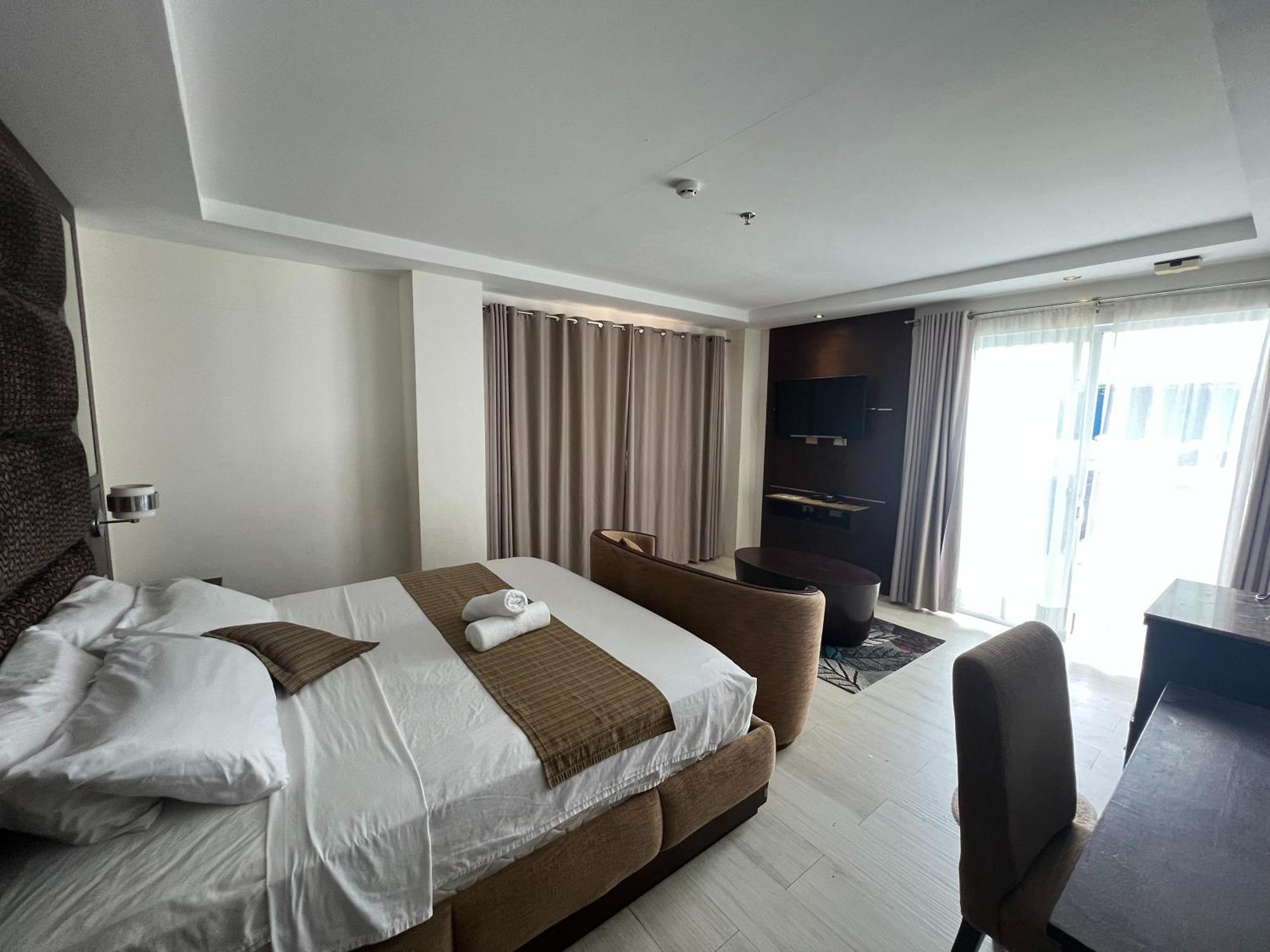 אולונגפו Subiza Beach Resort מראה חיצוני תמונה